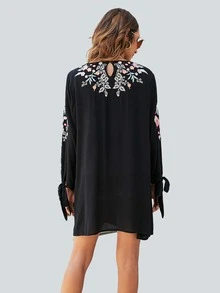 Floral Knot Cuff Tunic Dress - Black - View 2