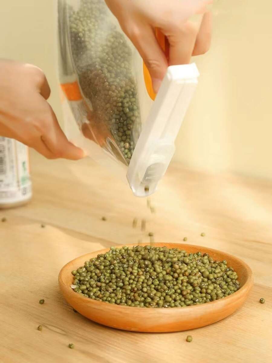 1pc White Simple Bag Clip, PP Food Sealing Clip For Household - White - View 1