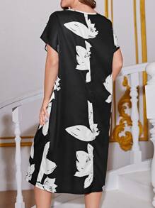 大碼印花蝙蝠袖睡裙