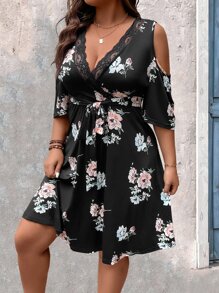 SHEIN Clasi 大碼印花挖肩蕾絲邊連衣裙 - 黑色 - 查看 1