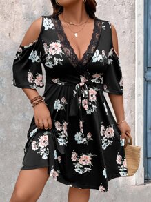 SHEIN Clasi 大碼印花挖肩蕾絲邊連衣裙 - 黑色 - 查看 6