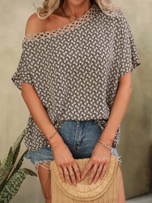 SHEIN LUNE Allover Print Asymmetrical Neck Batwing Sleeve Blouse - Khaki - View 4