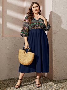 Al Najma Plus Geo Print V Neck Dress - Navy Blue - View 1