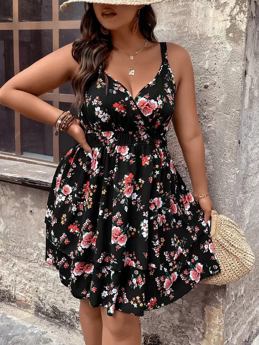 EMERY ROSE Vestido de verano bohemio de talla grande con estampado floral tipo camiseta de tirantes - Negro - Ver 1