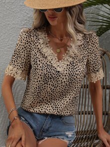 SHEIN Clasi Allover Print Guipure Lace Trim Blouse - Khaki - View 5