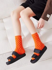 1pair Women Solid Fashion Crew Socks For Daily Life - Mustard Yellow - View 6