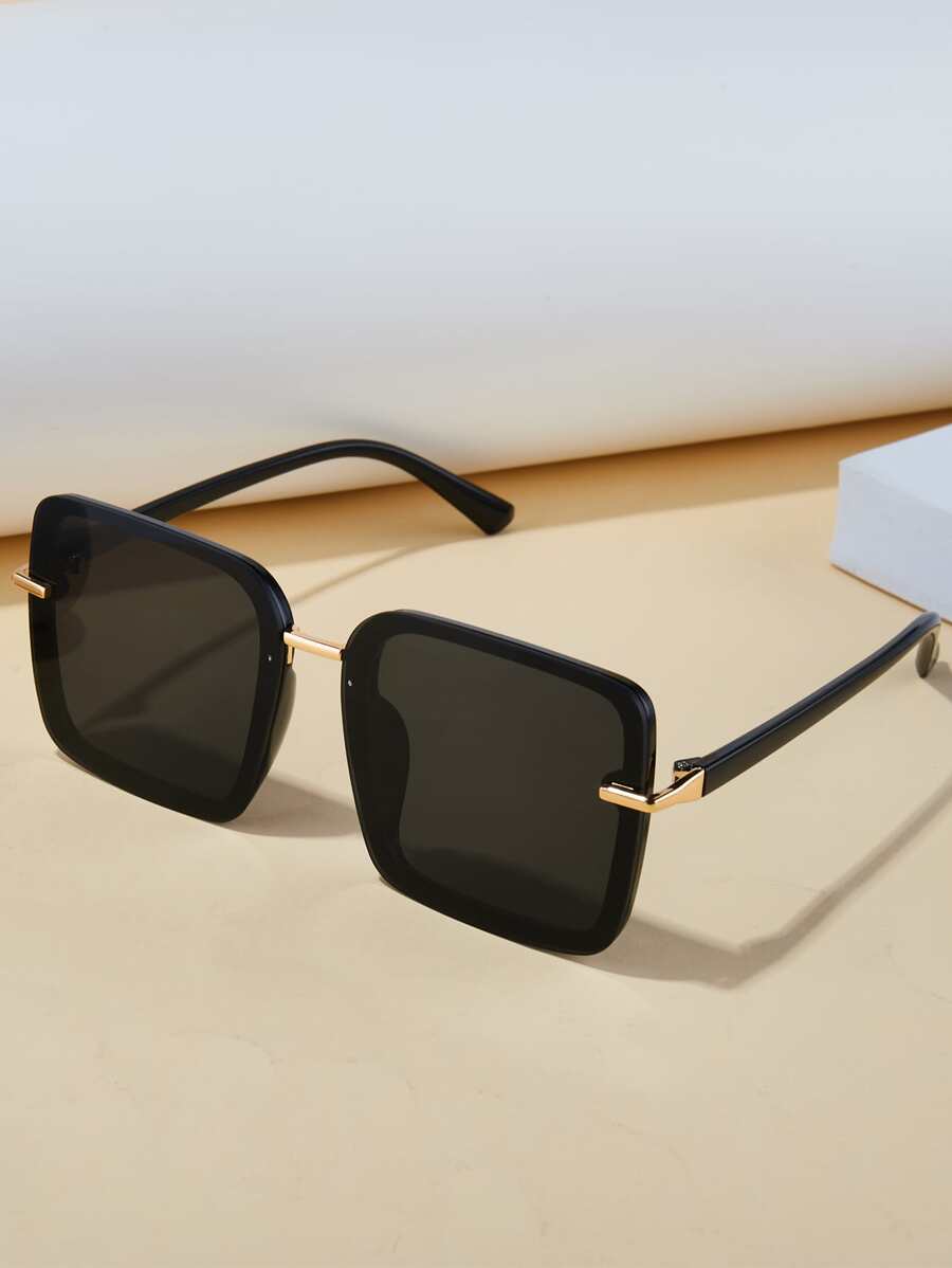 1pc Unisex Fashionable Square Retro Fashion Glasses, Versatile Classic Business Gifts, Suitable For Shading, Outdoor, Cycling, Stage Performance, Party, Wedding For Summer Beach Vacation,Outdoor,Travel - Black - View 1