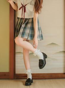 Mujer 1 par Calcetines de tripulación ribete con fruncido elegante - Blanco - Ver 3