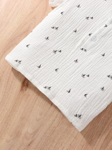 小男童半紐扣開襟襯衫