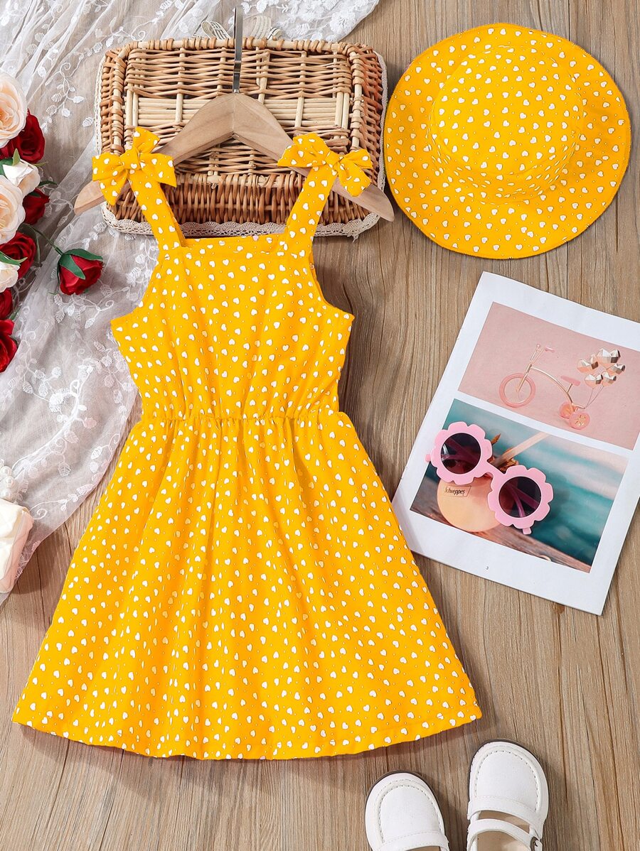 SHEIN 少女紋身裹心形剪裁肩帶裝扣連身裙和配件帽子