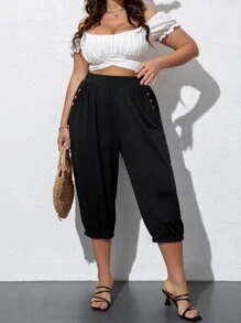 SHEIN LUNE Plus Button Detail Capri Trousers - Black - View 3