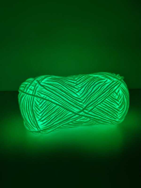 1skein Polyester DIY Knitting Yarn, Creative Glow In The Dark DIY Yarn For Home