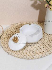 1pc Crown Decor Ashtray - Multicolor - View 4