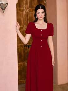 Mulvari Đầm xòe tay bồng cổ vuông màu đỏ tía cài nút phía trước - Màu Đỏ Sâu - Xem 3