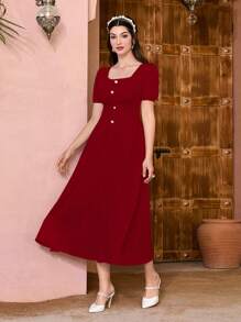 Mulvari Đầm xòe tay bồng cổ vuông màu đỏ tía cài nút phía trước - Màu Đỏ Sâu - Xem 4