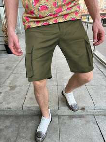 Manfinity Men Flap Pocket Side Shorts - Army Green - View 3