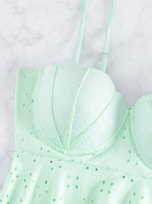 SHEIN Swim 網眼刺繡坦基尼套裝貝殼邊提臀吊帶上衣和抽繩短褲2入組泳衣