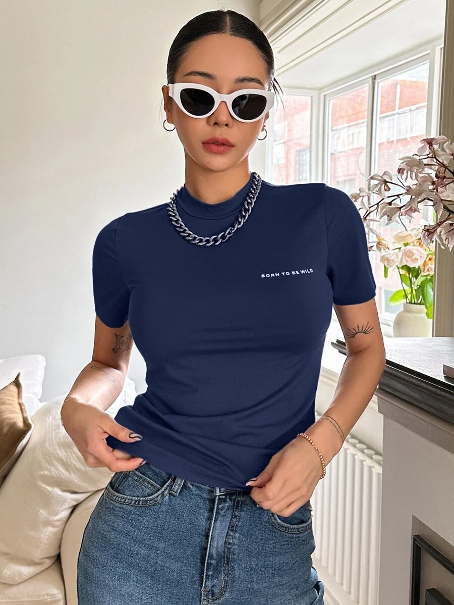 DAZY Slogan Graphic Cổ Áo Đứng Sinh Ra Để Hoang Dã - Màu xanh hải quân - Xem 1