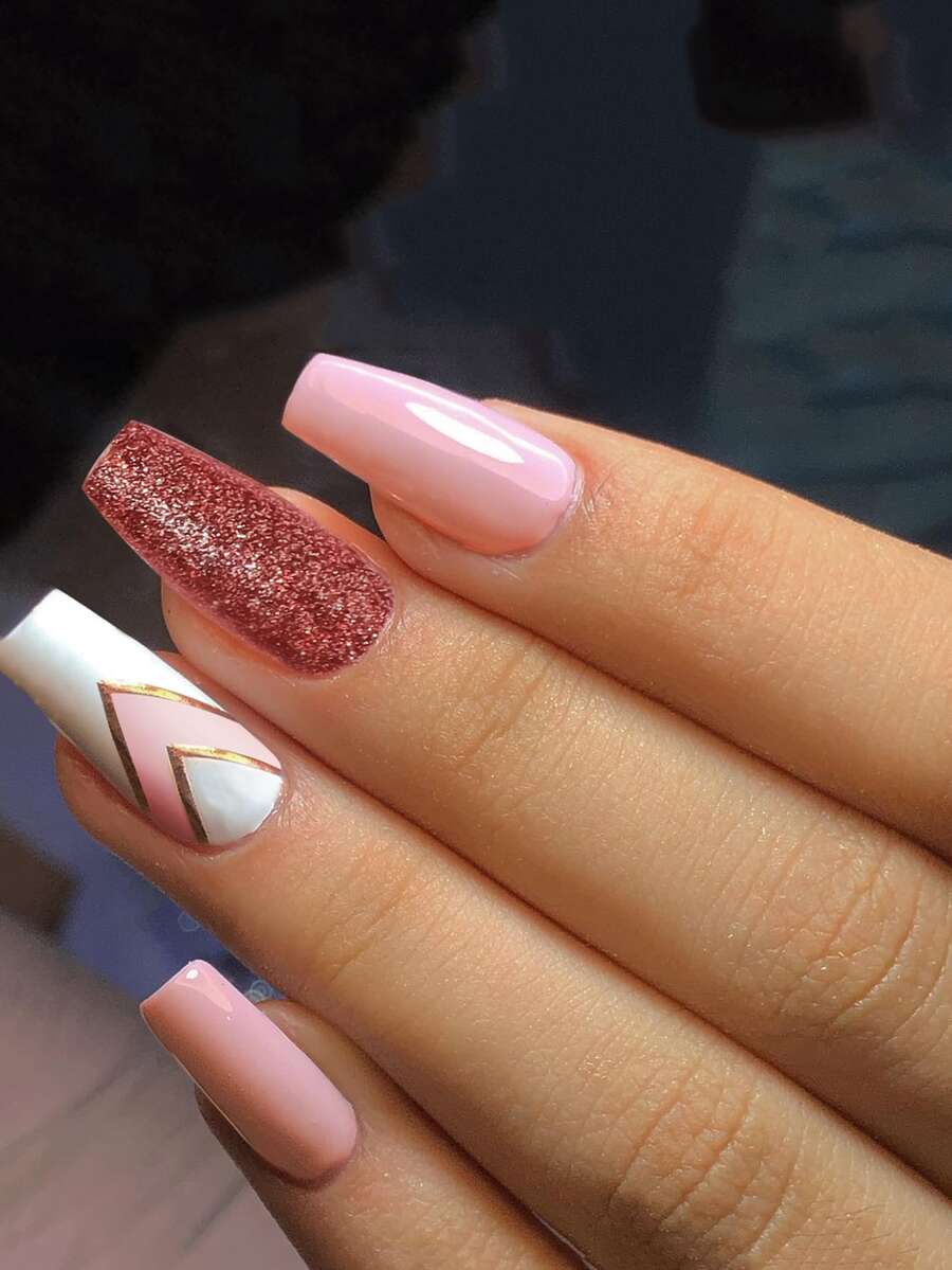 VV MEI JIA ER 使用24入組長棺材閃光簡單線條假指甲和1入組指甲銼和1張適合女士和女孩膠帶立即升級您造型 - 彩色 - 查看 1