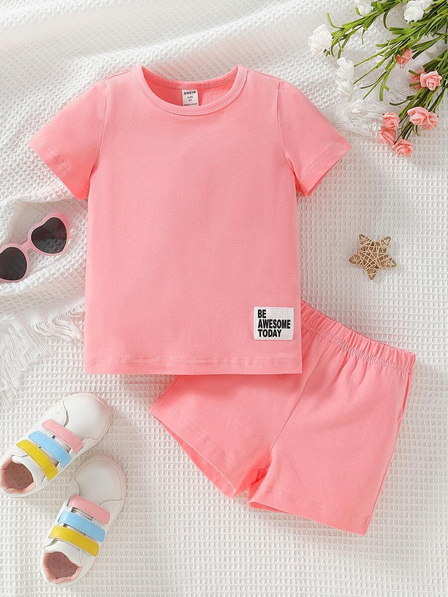 SHEIN 小女童字母補丁細節T恤和短褲 - 粉色 - 查看 1