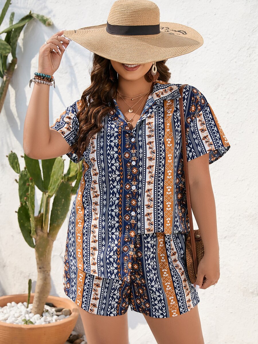 SHEIN Holidaya Plus Geo Print Blouse & Shorts - Multicolor - View 1