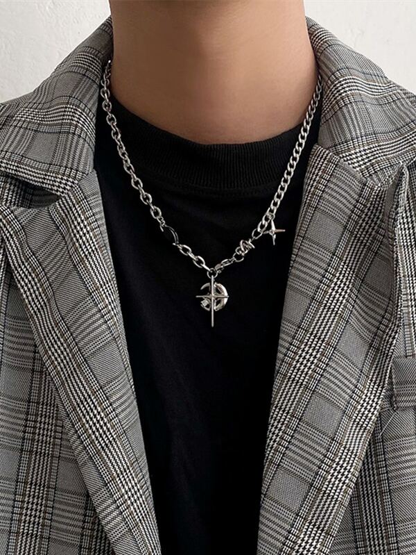 Colier cu pandantiv cu stea pentru bărbați