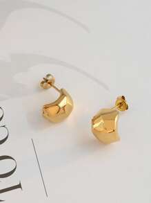 Minimalist Stud Earrings - Yellow Gold - View 2