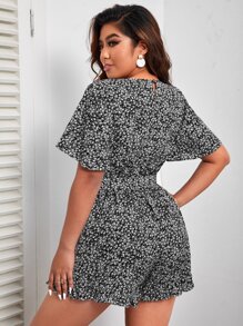 SHEIN VCAY Plus Ditsy Floral Print Butterfly Sleeve Belted Romper - Multicolor - View 2