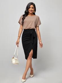 SHEIN Clasi Vestido bajo cruzado unicolor de manga murciélago con cinturón - Multicolor - Ver 1