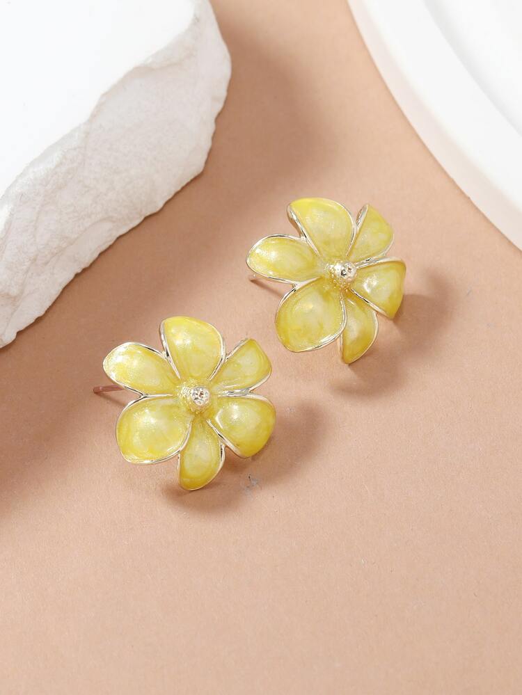 Flower Stud Earrings - Yellow - View 4