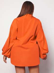 SHEIN SXY Shirt mit Laternenärmeln, gebogenem Saum