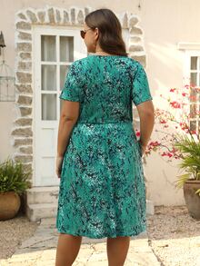 Plus Allover Print Hidden Pocket Dress - Multicolor - View 2