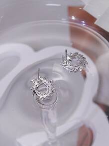 2pcs Cubic Zirconia Decor Stud Earrings - Silver - View 4