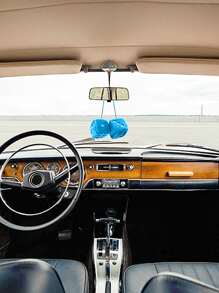 長毛絨骰子設計汽車掛飾 - 藍色 - 查看 3