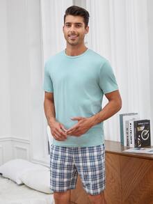 SHEIN Men Solid Tee & Plaid Print Shorts PJ Set - Multicolor - View 4