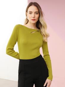 MOTF PREMIUM EMBELLISHED CUTOUT JUMPER - Olive Green - View 2