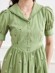 Simple Retro Đầm Nút Tương phản ren Thêu Sò điệp Buộc lại Họa tiết hoa Giải trí - Màu xanh Bạc hà - Xem 8