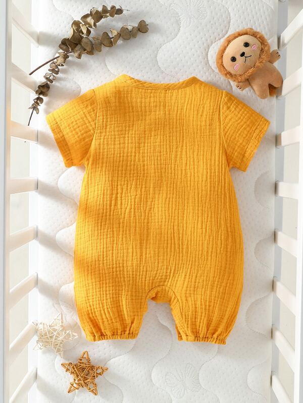 SHEIN Newborn Baby Boy Bear Embroidery Button Front Romper SHEIN USA