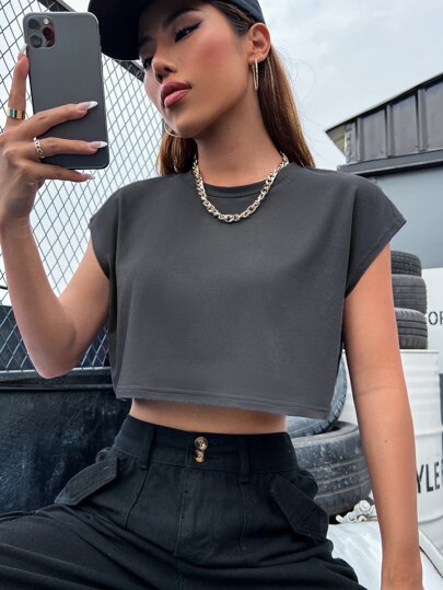 SHEIN Unity Solid Batwing Sleeve Crop Tee