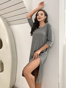 露背交叉高衩睡裙