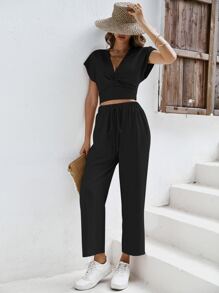 SHEIN Frenchy 蝙蝠袖短款上衣和前繫帶長褲