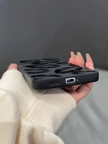 1个TPU软手机壳，黑色唇印和豹纹图案，兼容苹果7/8/7P/8P/X/XS/XR/XS Max/11/12/13/14/15系列，S22 Ultra/S23 Ultra/S24 Ultra/S系列、A系列，兼容红米手机，两种摄像头孔样式随机发货，防水防震防摔防刮，国际版，非国内版。 - 彩色 - 查看 4