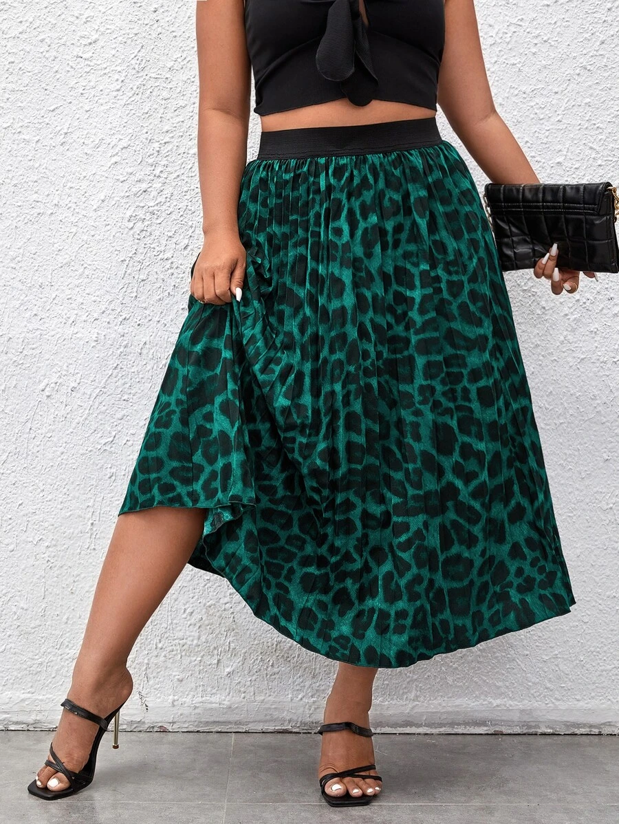 SHEIN Clasi Váy Plus Size Xếp li In hoa Báo Giải trí - Màu xanh lá cây đậm - Xem 1
