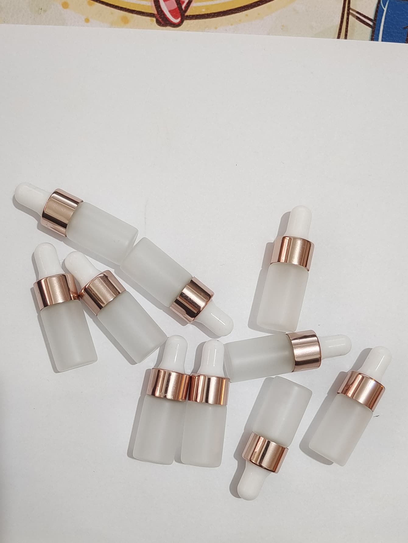 10 件 3 毫升精油玻璃滴管空瓶磨砂样品瓶带玻璃滴管滴管用于滴管精油瓶，香水香薰化妆品容器，客厅家居卧室浴室家居装饰，旅行用品，婚礼，派对，生日，送给男士妈妈爸爸朋友的礼物，新年，配饰，有趣的礼物 - 無色 - 查看 1