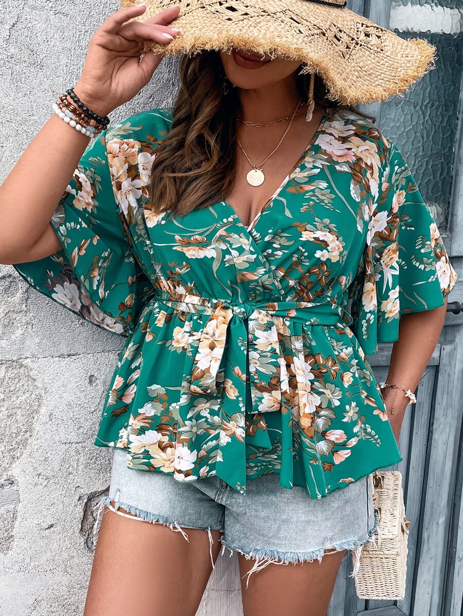 SHEIN Holidaya Plus Floral Print Butterfly Sleeve Belted Blouse - Green - View 1