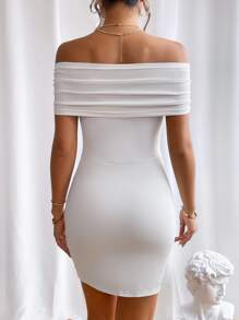 SHEIN Privé 一字肩前扭結緊身連衣裙 - 白色 - 查看 6