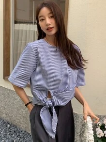 DAZY 豎條紋下擺打結襯衫 - 藍白色 - 查看 1