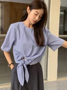 DAZY 豎條紋下擺打結襯衫 - 藍白色 - 查看 4