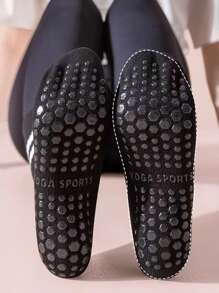 1雙女式瑜伽襪，配有矽膠防滑條，適用於春夏季的瑜伽、普拉提和芭蕾運動