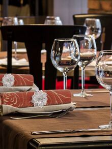 1pc Plastic Napkin Ring, Creative Flower Shaped Napkin Ring Holder For Kitchen Dining Table - Silver - View 3